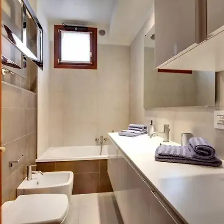 Ca' Giorgia With Balcony Apartment